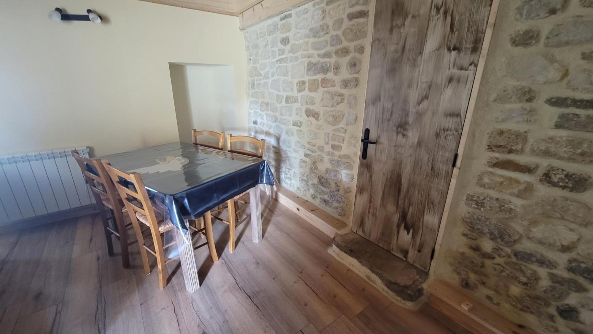 Gite Au Coeur Du Dday Brevands Bagian luar foto